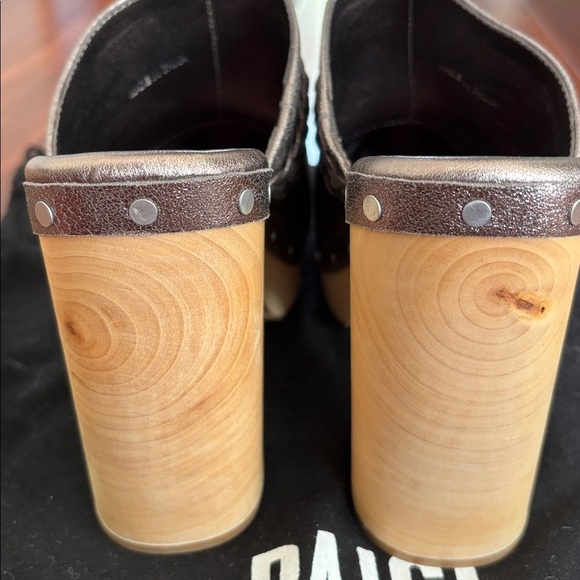 NWOT Paige platform clogs - Picture 5 of 10